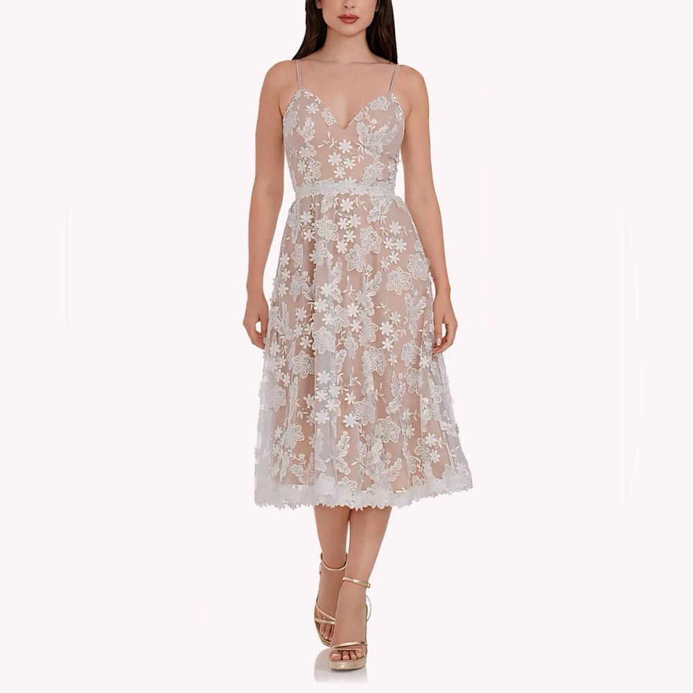 Dress The Population Tahani Fit & Flare Embroidered Midi Small